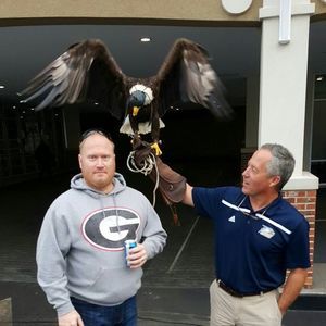 Meet your Posher, Robert